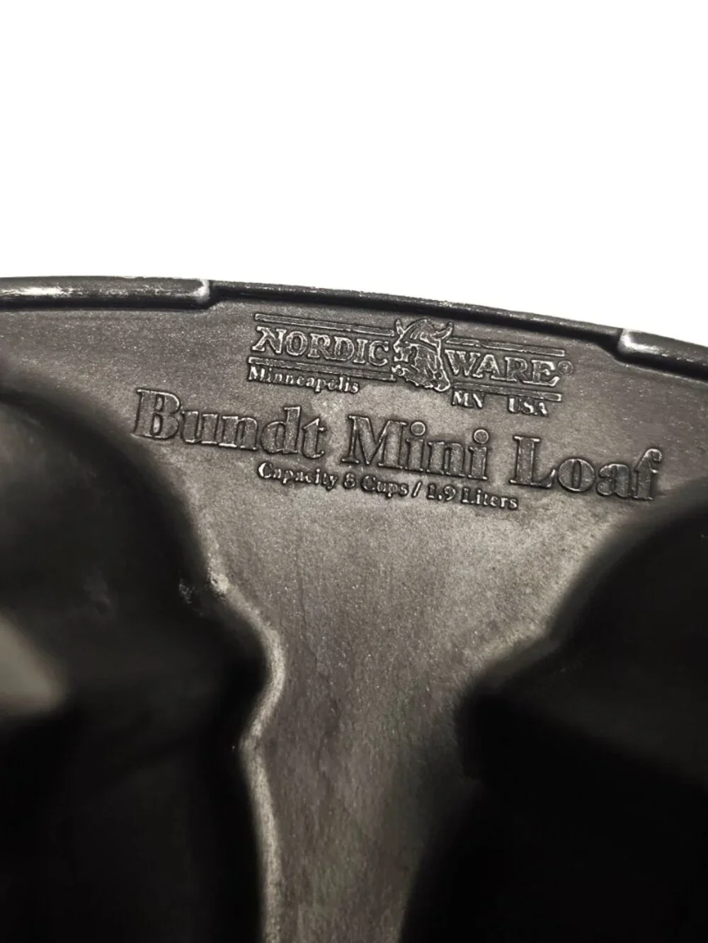 Share Nordic Ware Mini Bundt 4 Cell Pan Heavy Cast Aluminum 8 Cup NonStick Celti